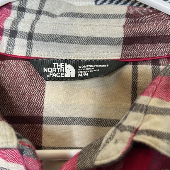 The North Face Women’s Button Up Top - Picture 2 of 4